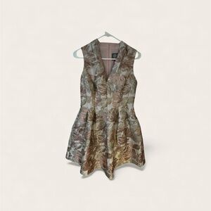 Vince Camuto  jacquard floral pattern Mini Dress in  pink and gold with pockets